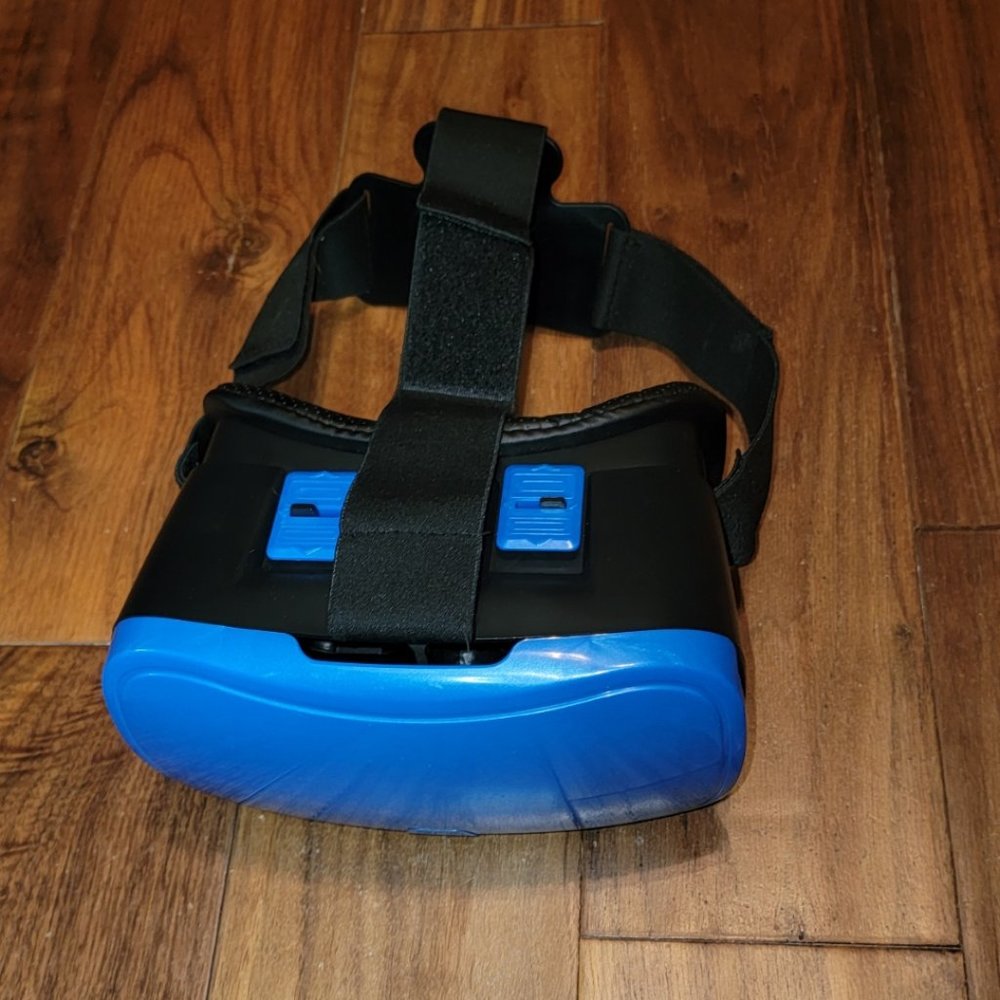 ONN VR Virtual Reality Headset for Apple or Android